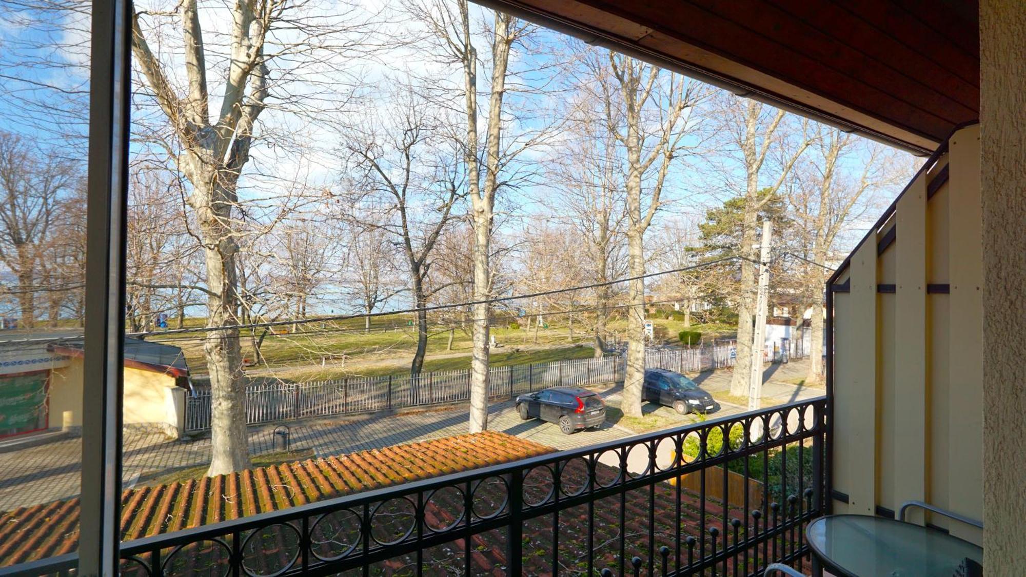 Balaton Colors Beach Hotel Siófok Eksteriør billede